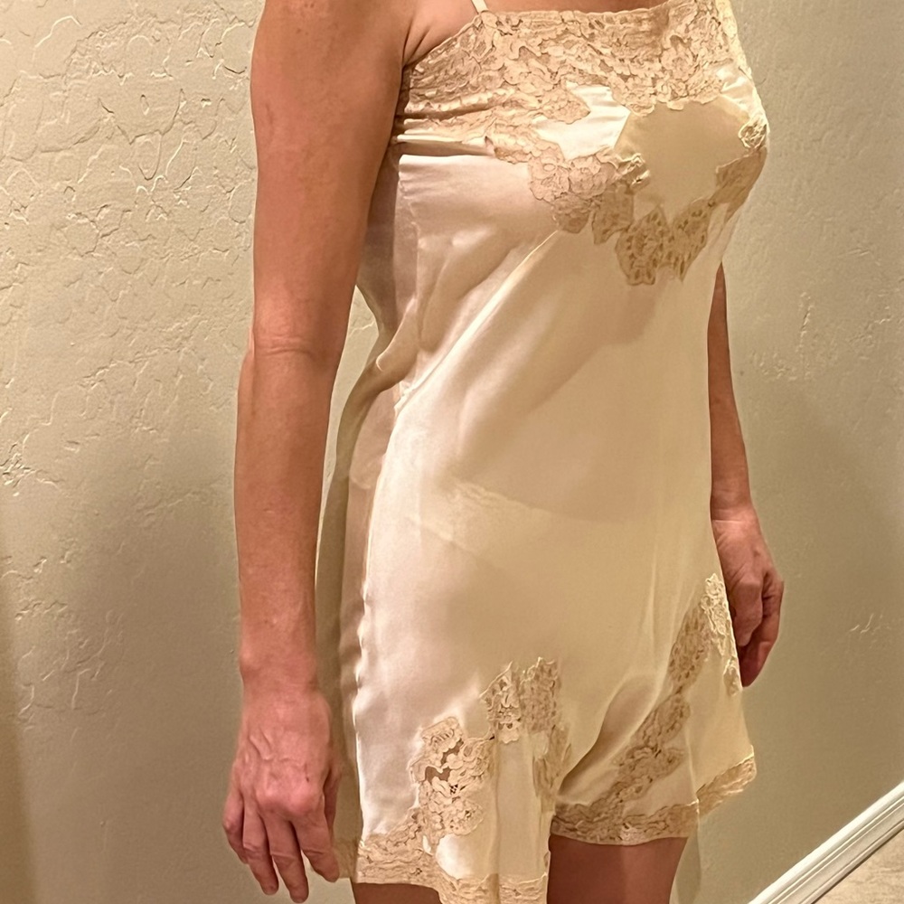 Vintage Silk 1930’s Chemise Step-In Lingerie - Picture 3 of 8